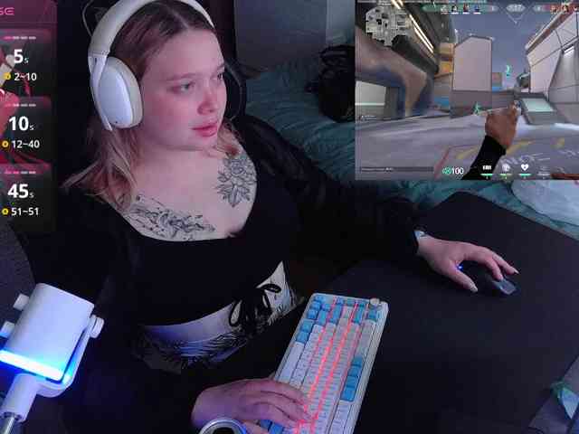 AlinaAdams webcam