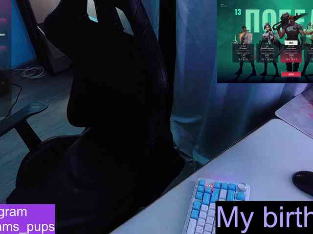AlinaAdams webcam