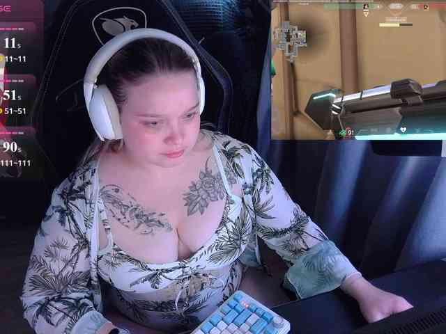 AlinaAdams webcam