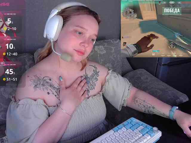 AlinaAdams webcam