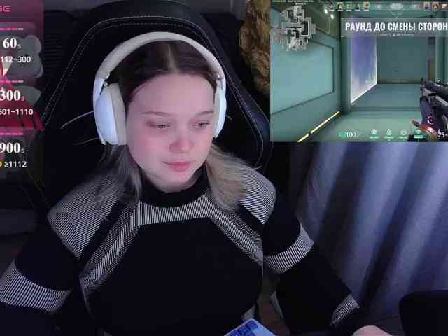 AlinaAdams webcam