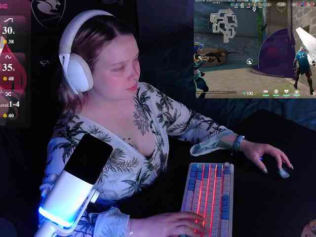 AlinaAdams webcam