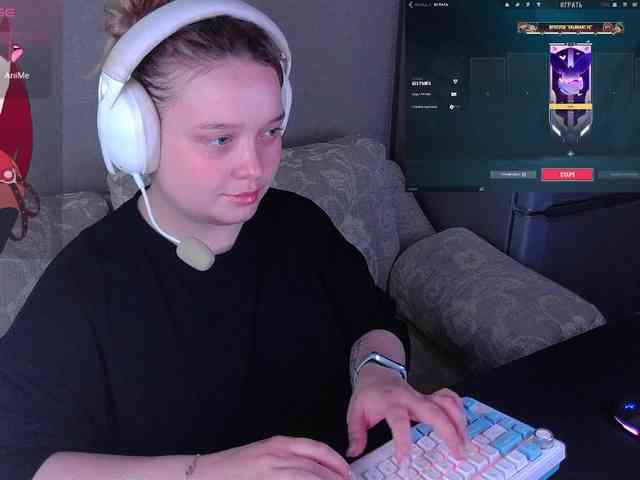 AlinaAdams webcam