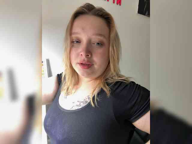 AlinaAdams webcam
