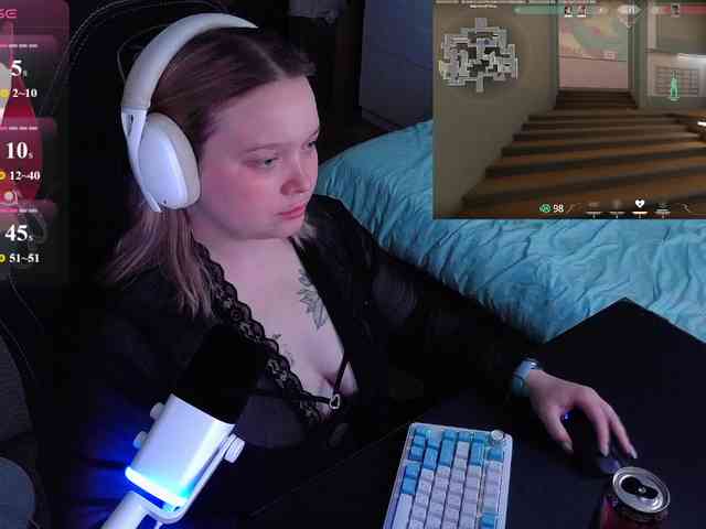 AlinaAdams webcam