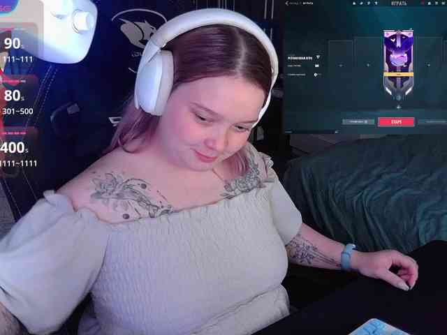 AlinaAdams webcam