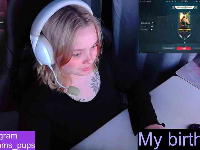 AlinaAdams webcam