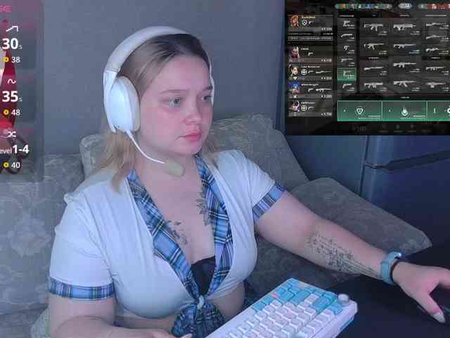 AlinaAdams webcam