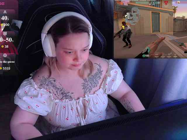 AlinaAdams webcam