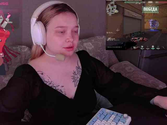AlinaAdams webcam