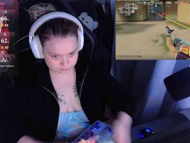 AlinaAdams webcam