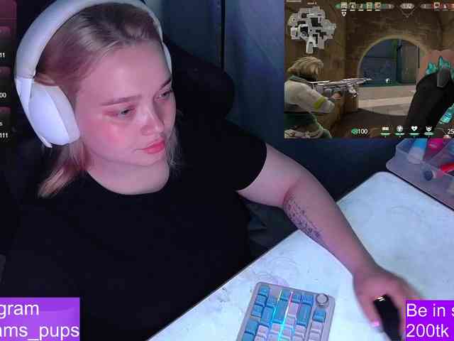 AlinaAdams Live Webcam on BongaCams