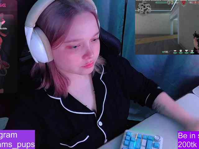 AlinaAdams Live Webcam on BongaCams