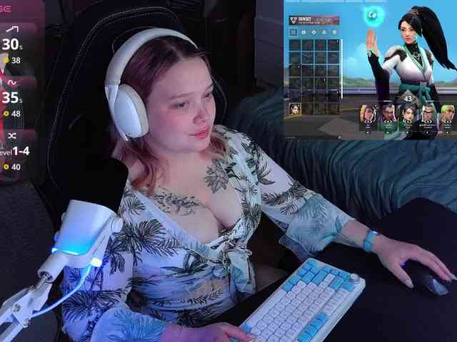 AlinaAdams webcam