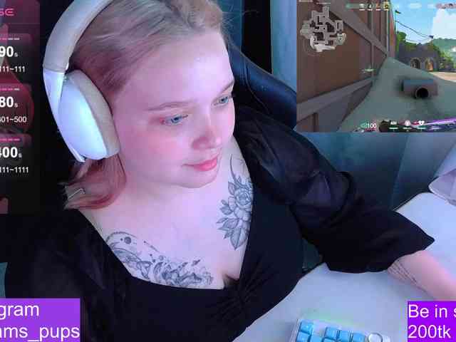 AlinaAdams webcam