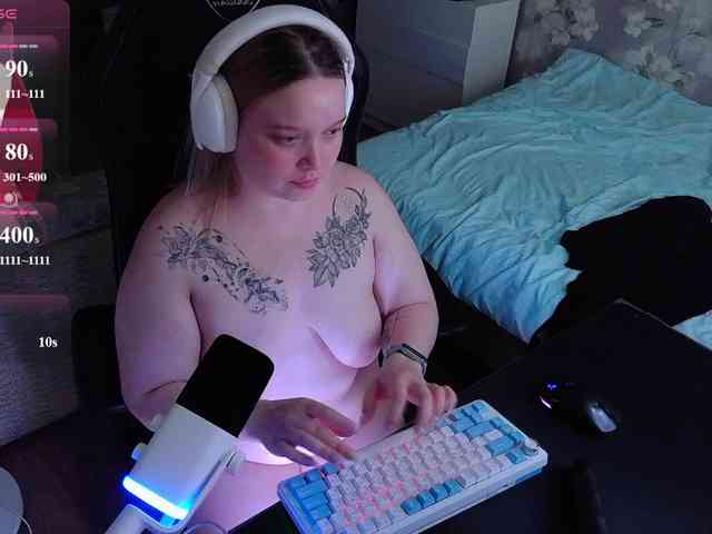 AlinaAdams webcam