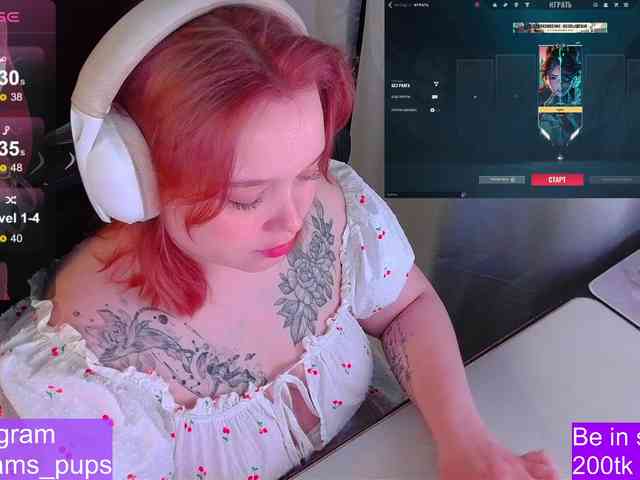 AlinaAdams webcam