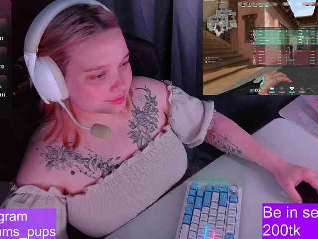AlinaAdams webcam
