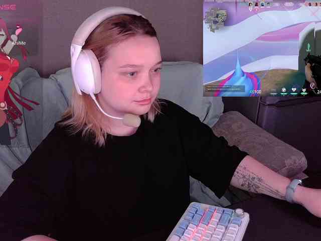 AlinaAdams webcam