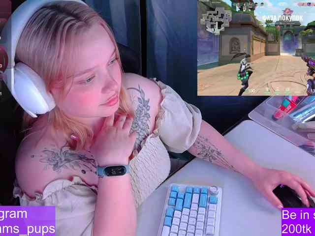 AlinaAdams webcam