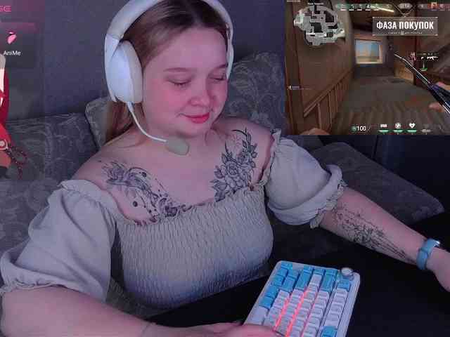 AlinaAdams webcam
