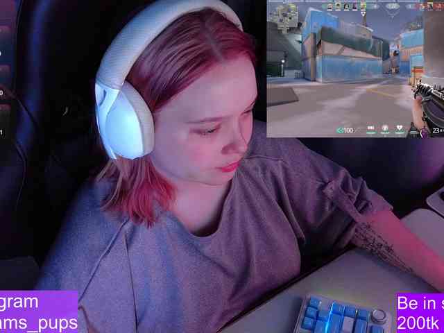 AlinaAdams webcam