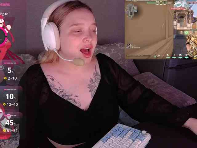 AlinaAdams webcam