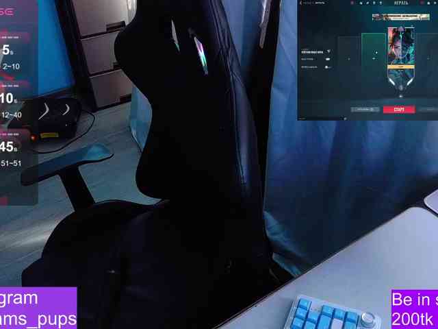 AlinaAdams webcam