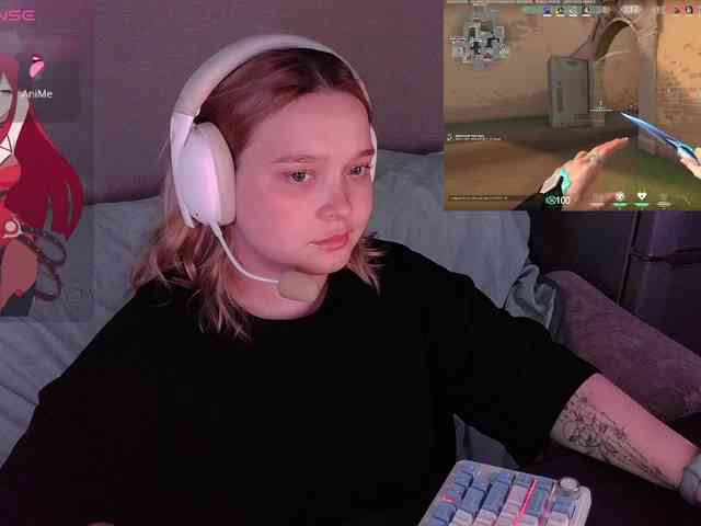 AlinaAdams webcam