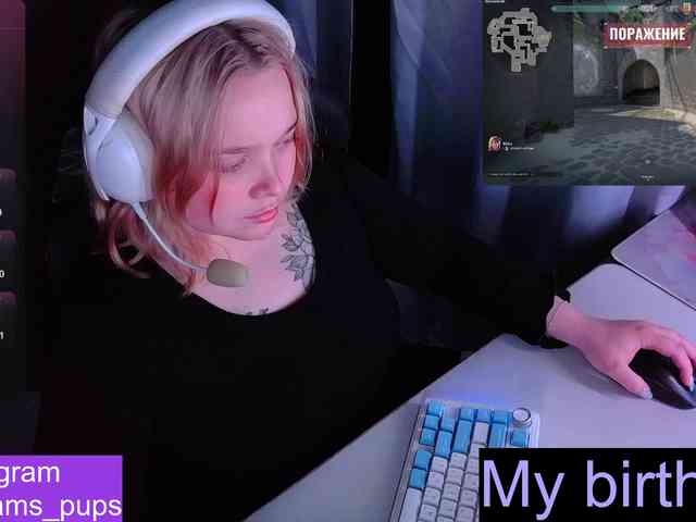 AlinaAdams webcam