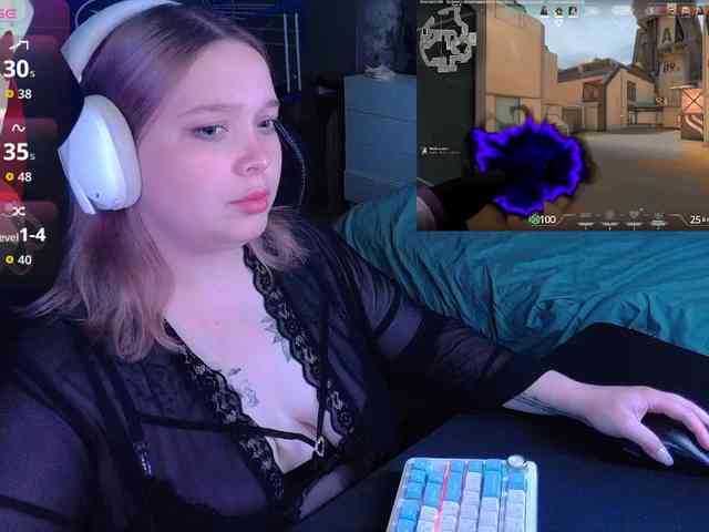 AlinaAdams webcam