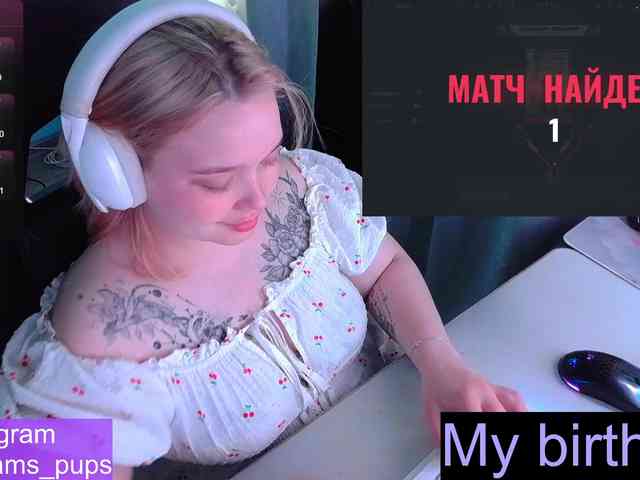AlinaAdams webcam