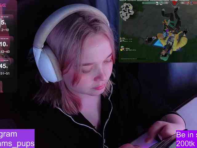 AlinaAdams webcam