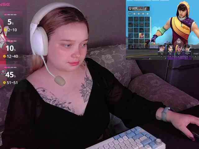 AlinaAdams webcam