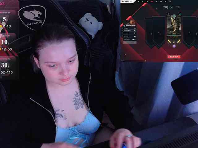 AlinaAdams webcam