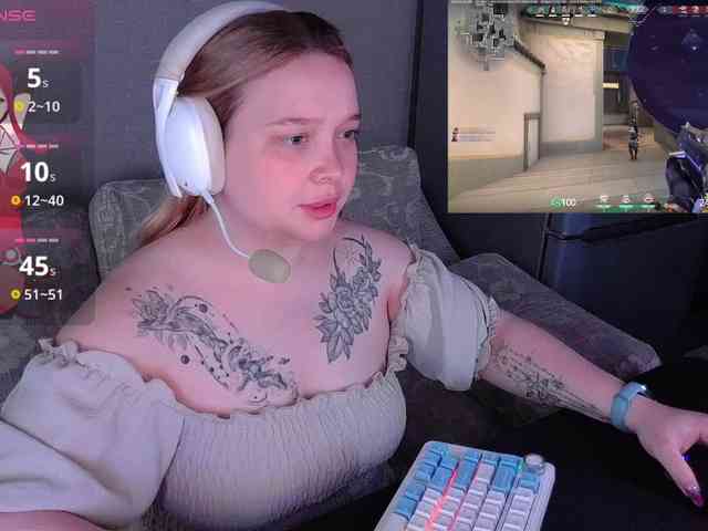 AlinaAdams webcam