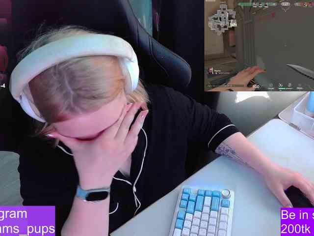 AlinaAdams webcam