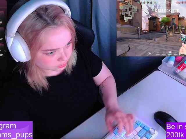 AlinaAdams Live Webcam on BongaCams