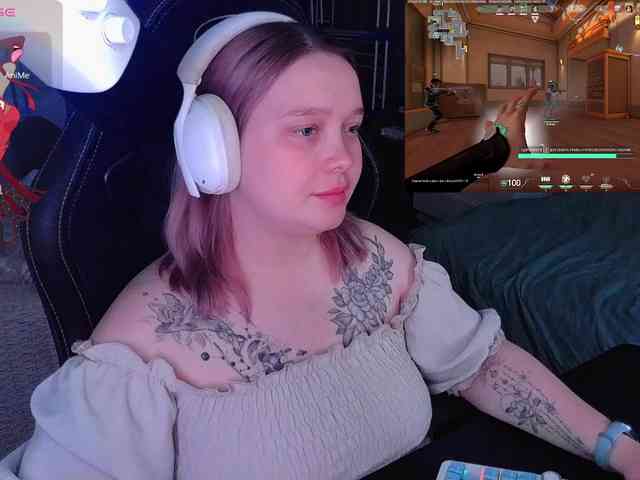 AlinaAdams webcam