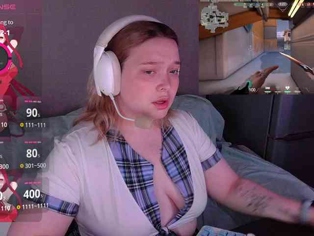 AlinaAdams webcam