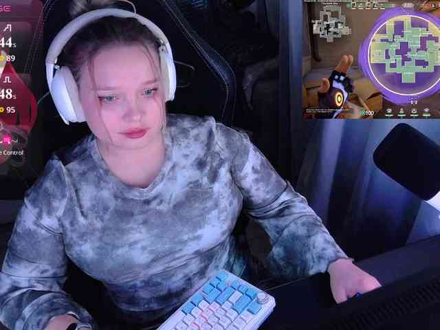 AlinaAdams webcam