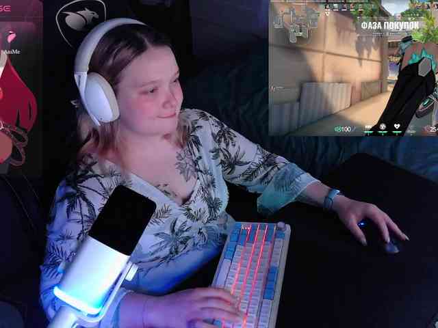 AlinaAdams webcam