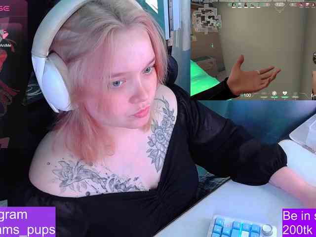 AlinaAdams webcam