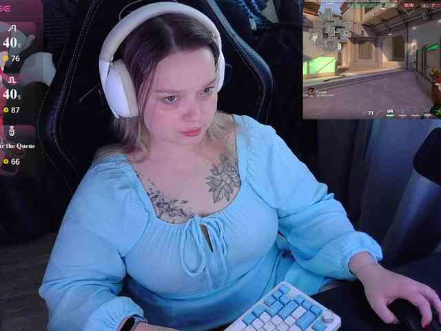 AlinaAdams webcam