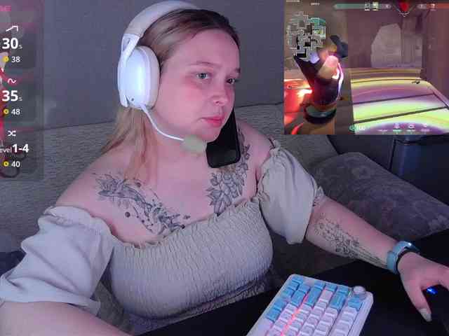 AlinaAdams webcam