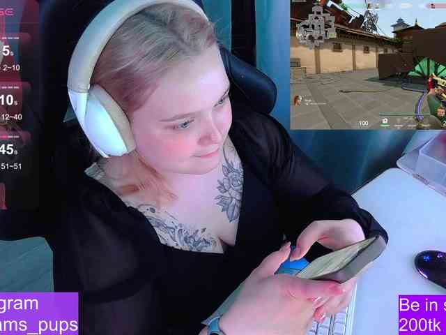 AlinaAdams webcam