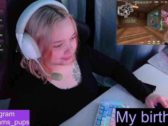 AlinaAdams webcam