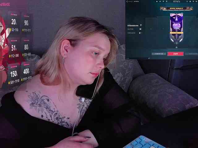 AlinaAdams webcam