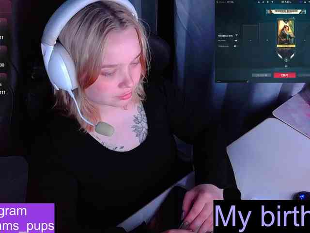 AlinaAdams webcam