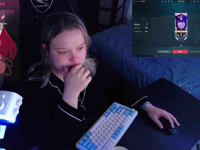 AlinaAdams Live Webcam on BongaCams